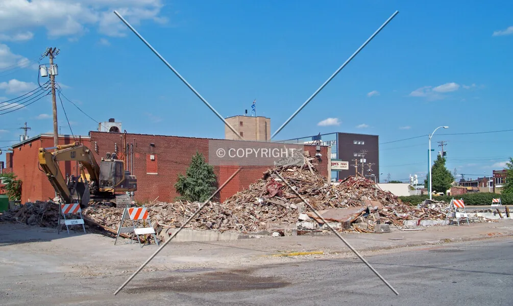 Photo 702-839-627