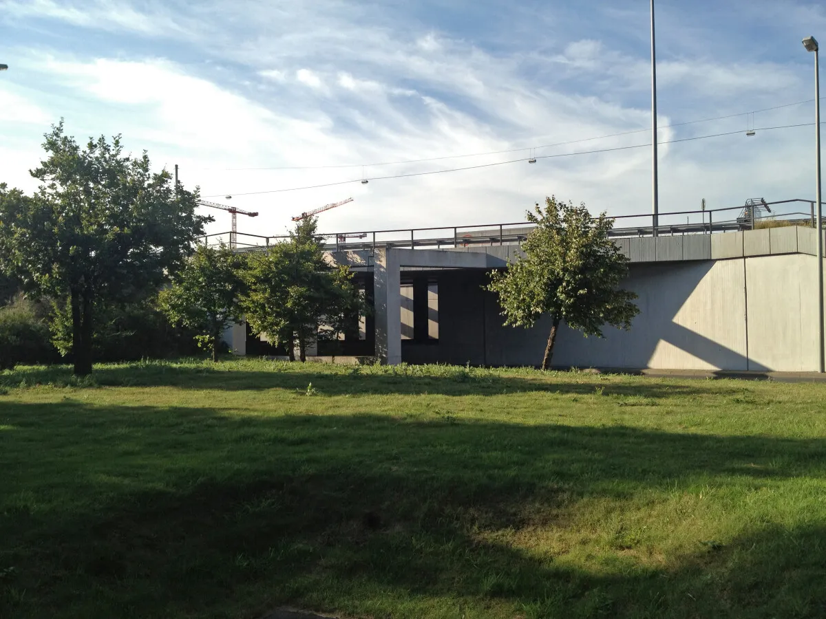 Photo 703-345-279