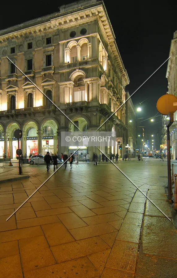 Duomo's square in Milan