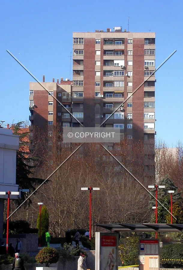 Eastern facade of the building as seen from Paseo de la Castellana