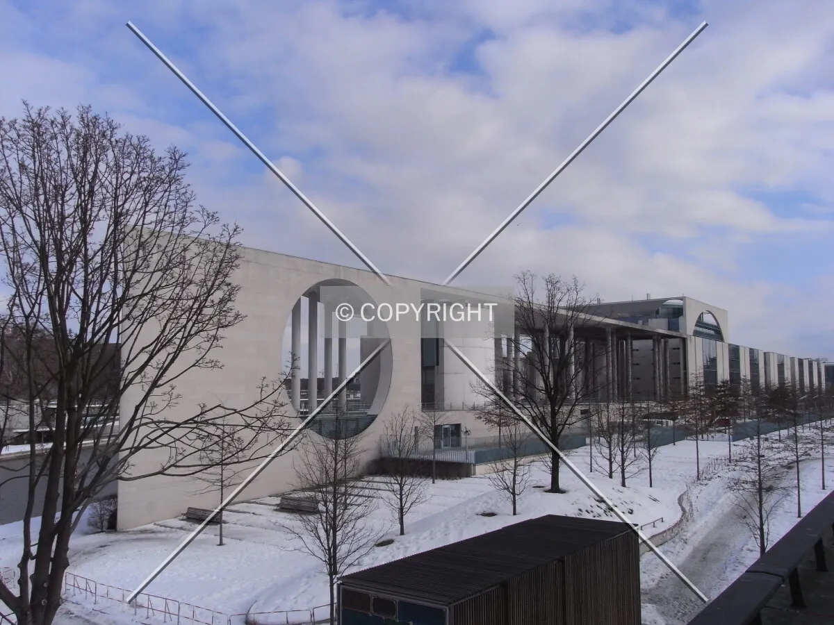 Bundeskanzleramt view from Haus der Kulturen