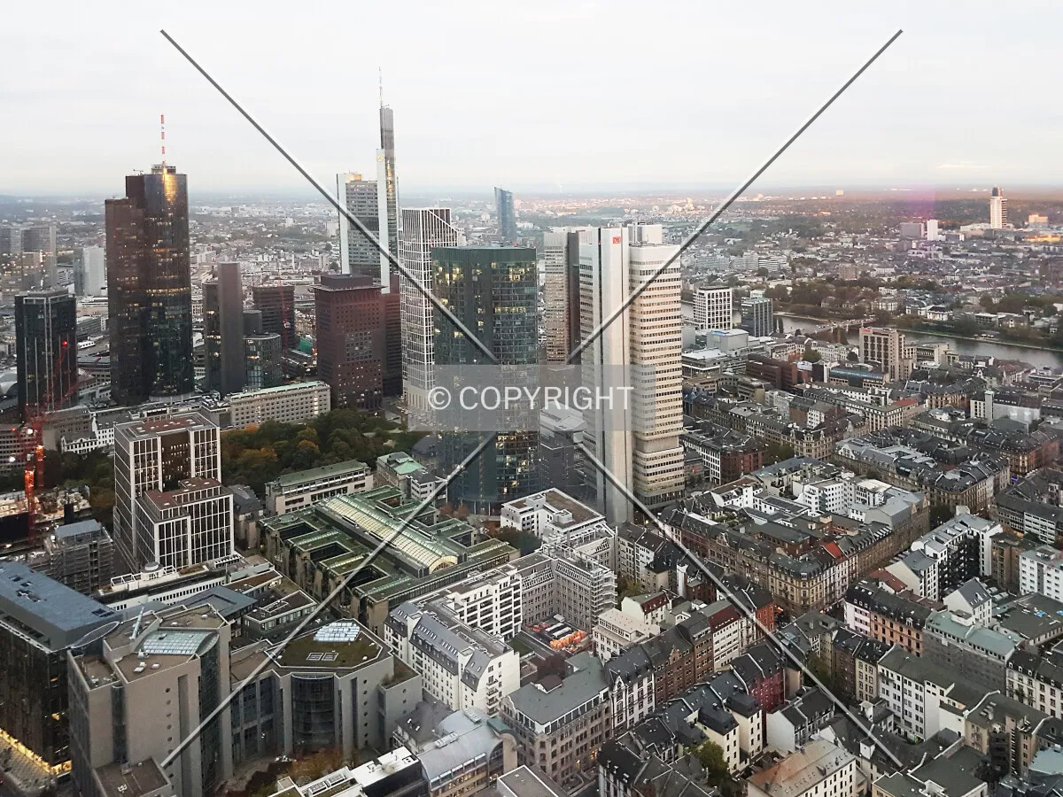 Frankfurt panorama - with the Silver Tower in the center, as seen from the Westend 1 tower