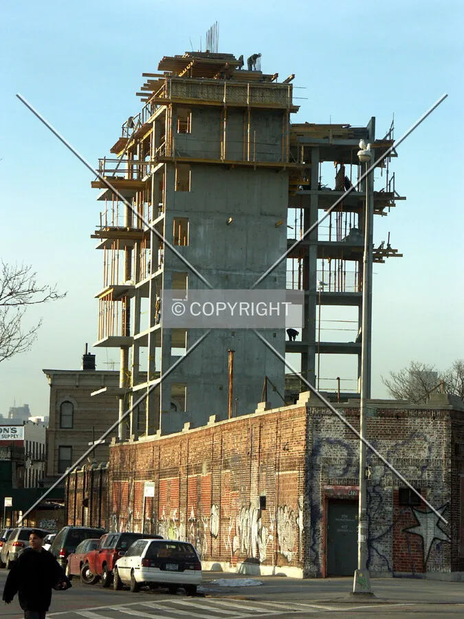 View from south along Manhattan Avenue