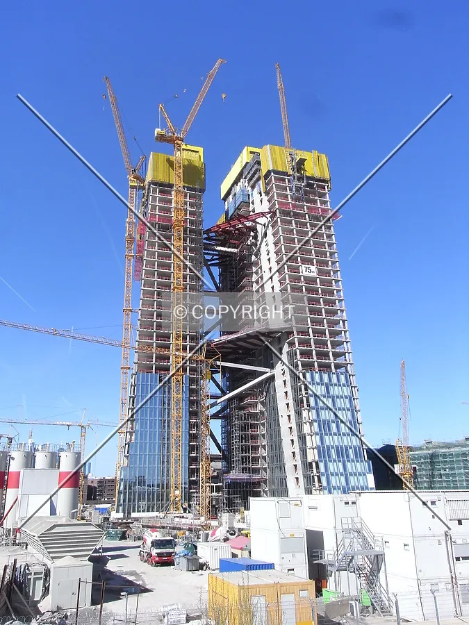 European Central Bank facade going up