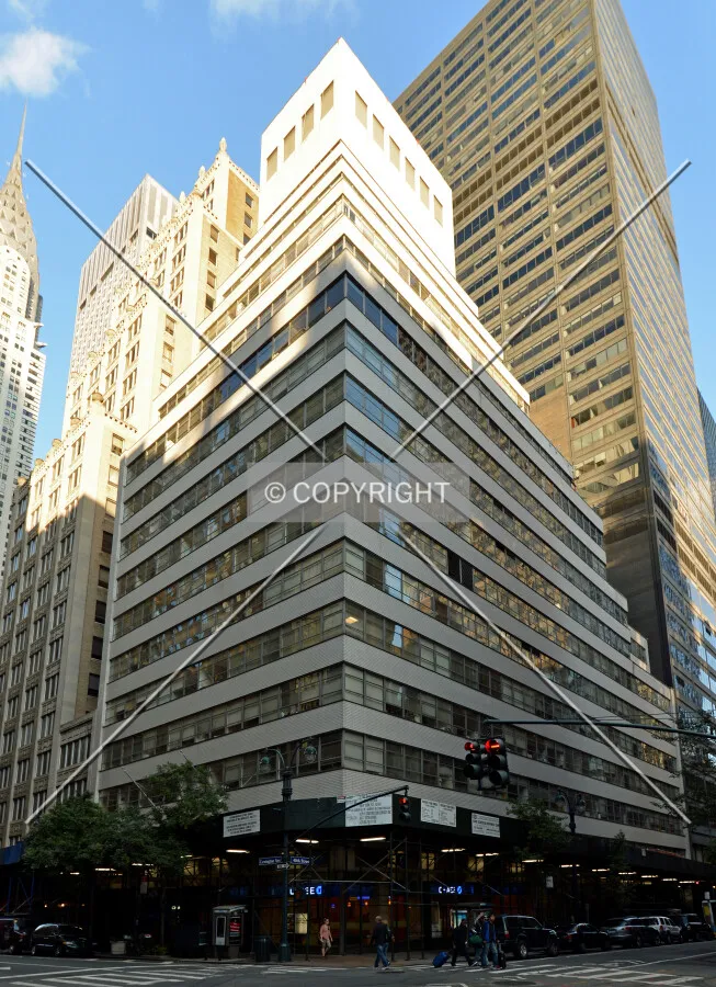 View from the west at 40th Street and Lexington Avenue