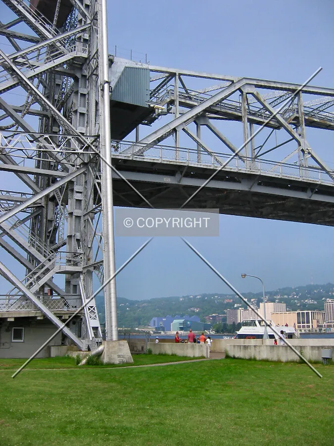 Partially-raised span where it meets the tower on the Minnesota Point side