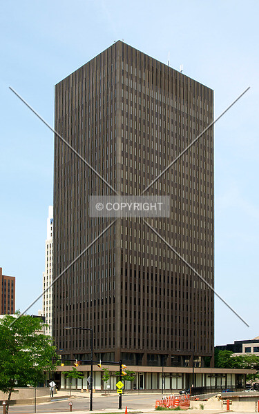 Photo 709-546-451