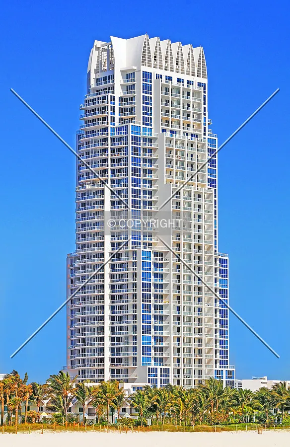 Continuum on South Beach, North Tower