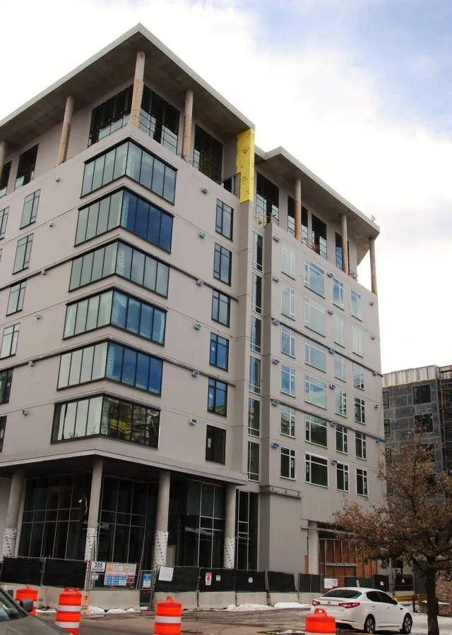 Photo 710-725-282