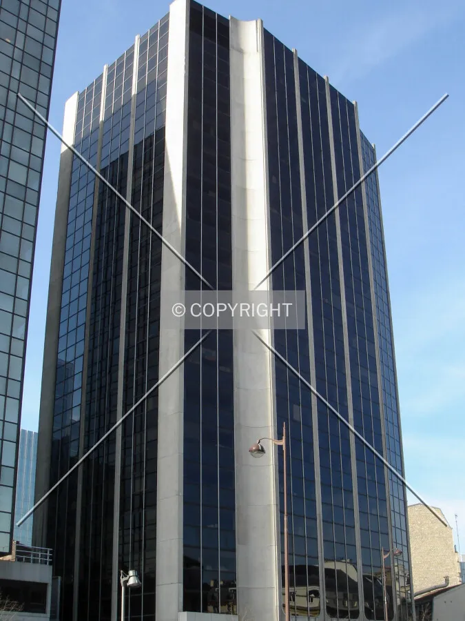 Photo 711-956-043