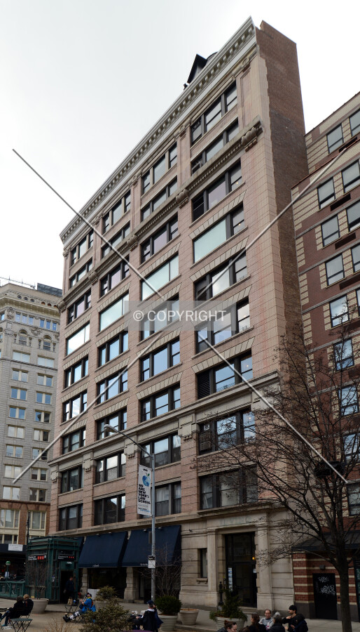 View from the northeast on Hudson Street