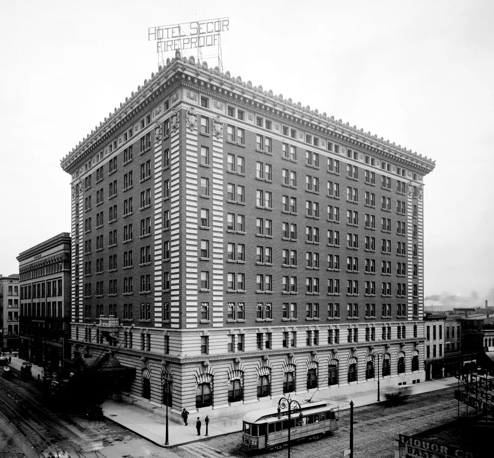 Vintage view from the northwest