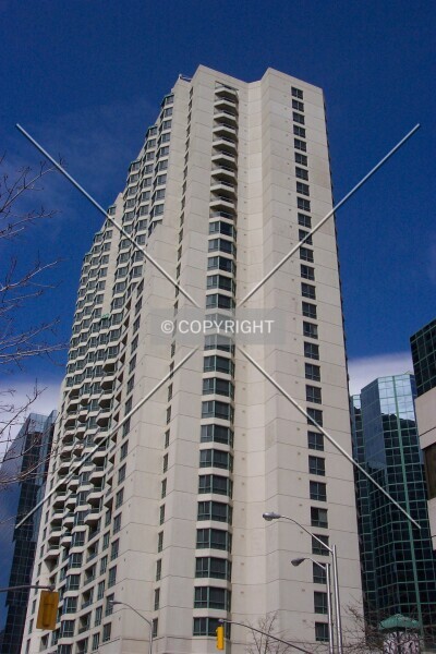Photo 714-019-679