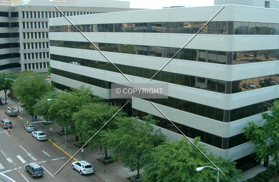 Photo 714-843-905