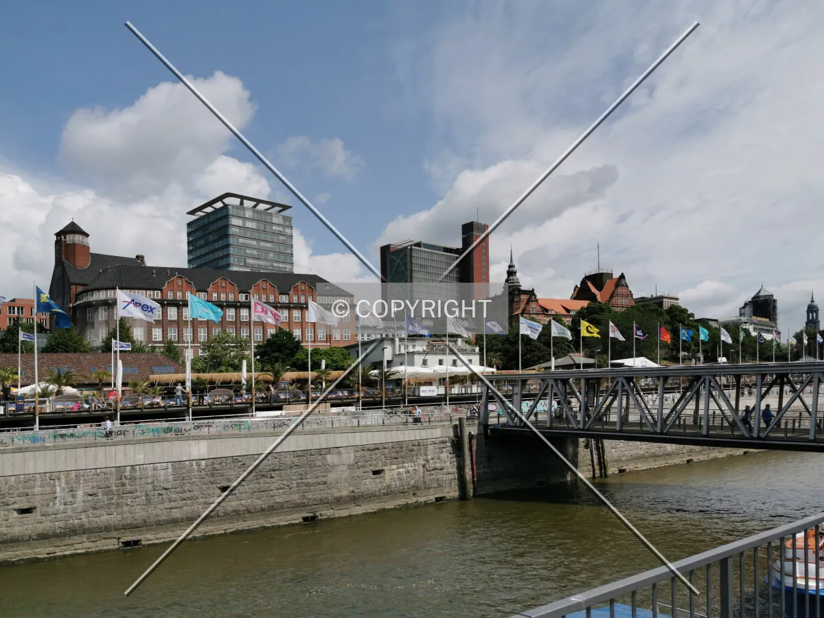 Photo 721-123-470