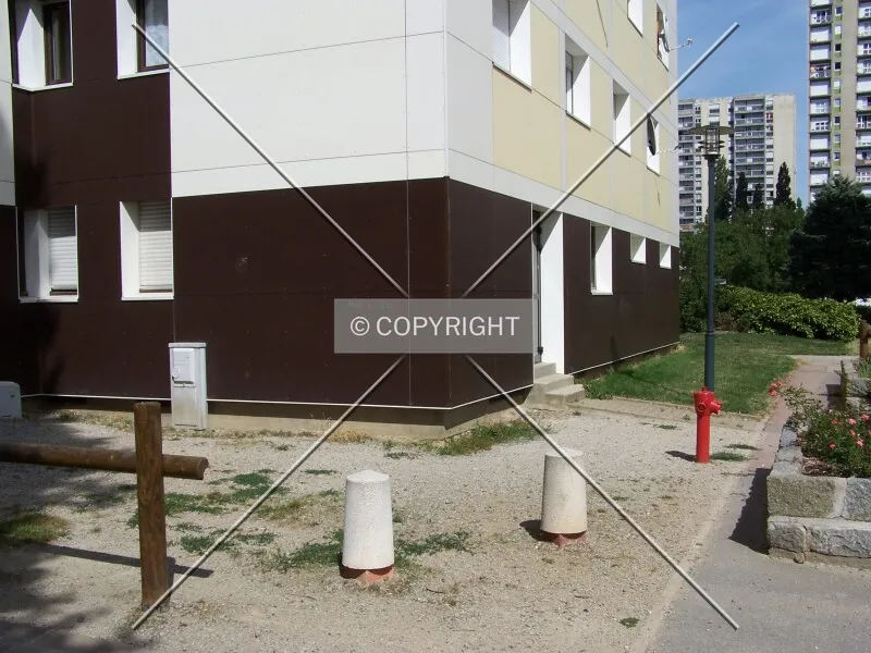 Photo 072-200-090