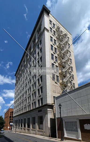 Photo 722-320-266