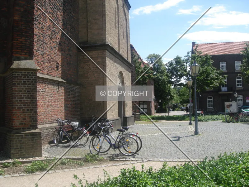 Photo 723-372-387