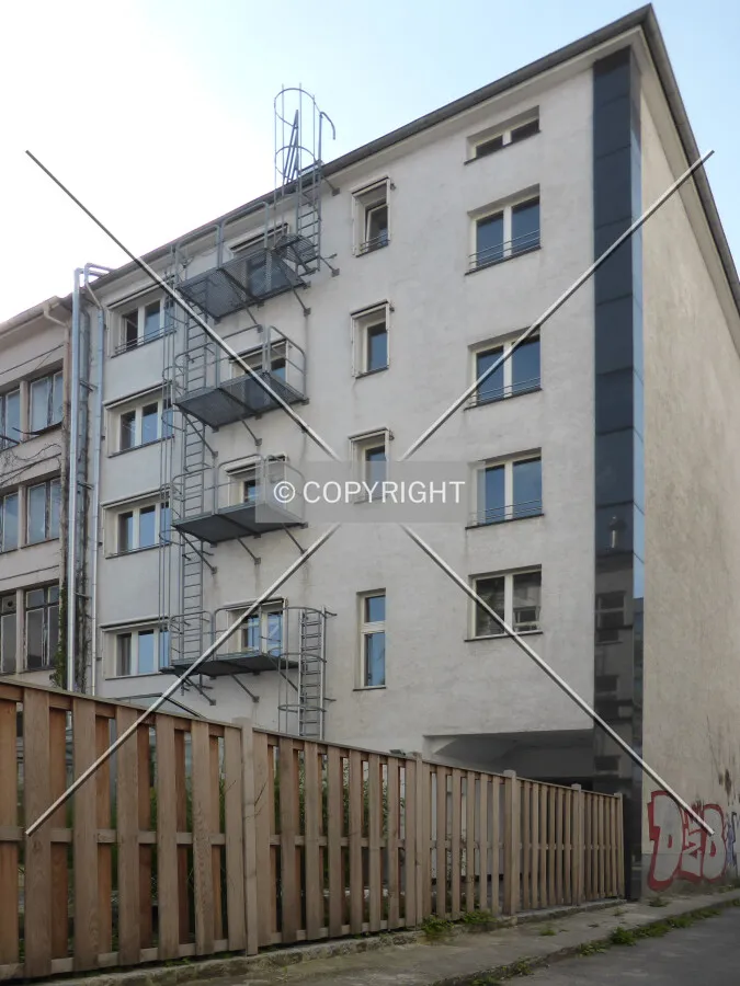 Backside with ladder