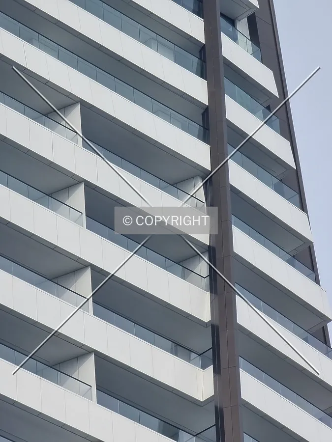 Photo 725-159-947
