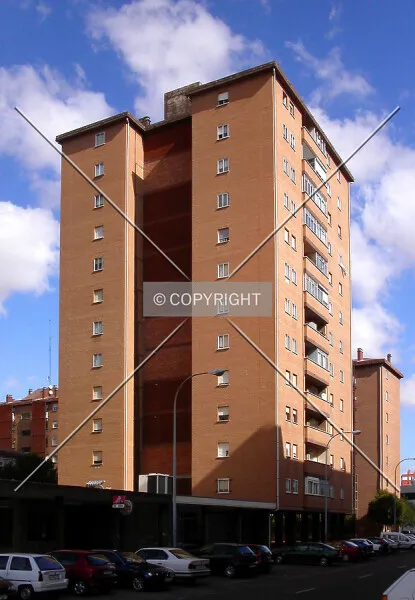 Photo 725-348-987