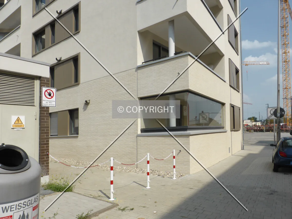 Photo 725-922-827