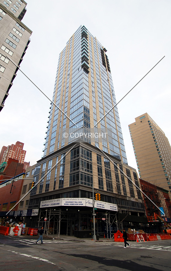 Looking up from 1st Avenue