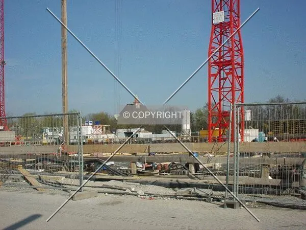 Between the hotel site (left) and the towers (right)