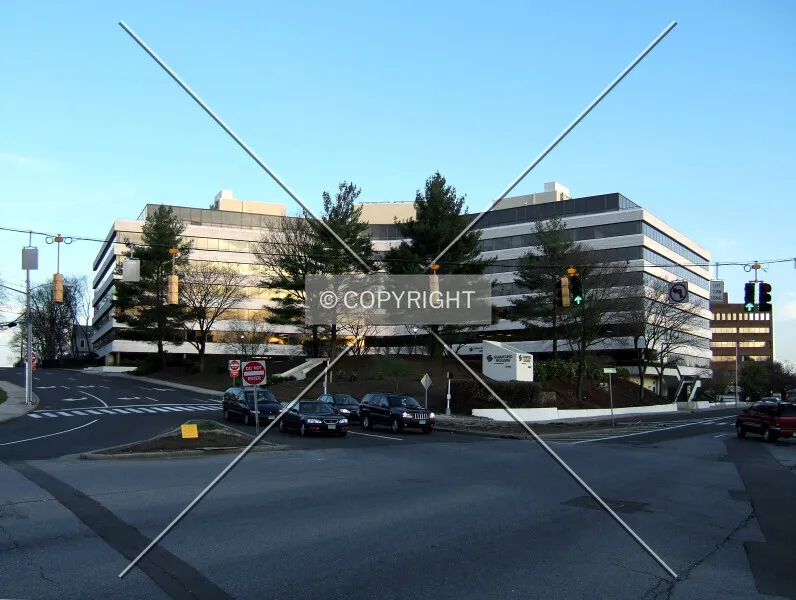 Photo 728-063-672