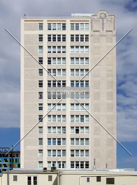 Photo 728-111-779