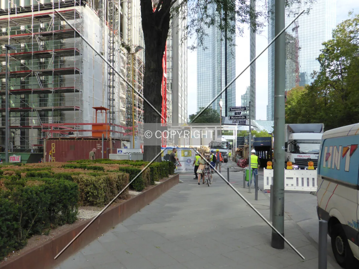 Photo 728-159-196