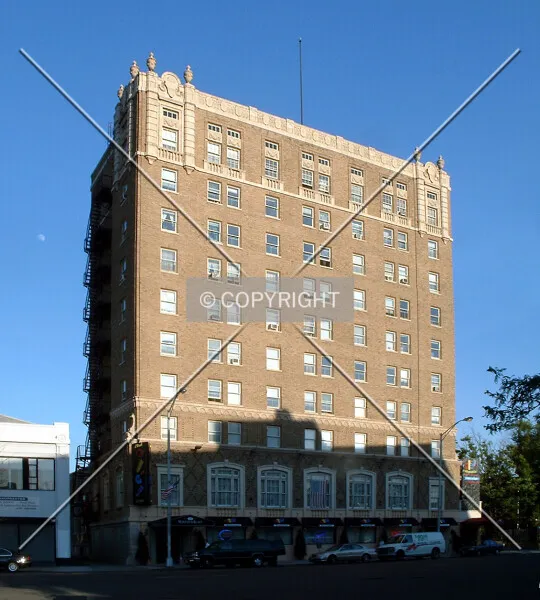 Photo 728-216-157