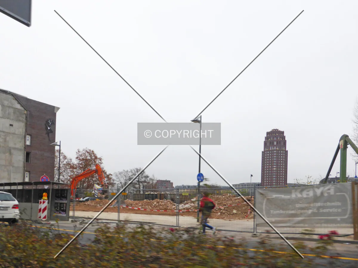 Photo 728-931-455