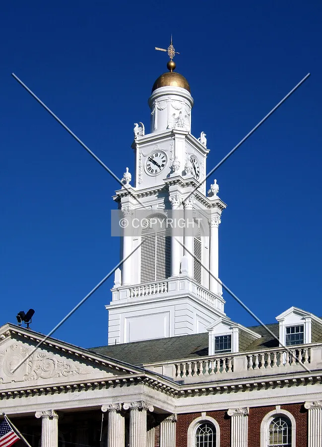 Cupola from the northwest on Jay Street