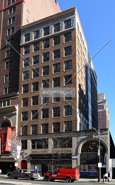 Photo 729-242-889