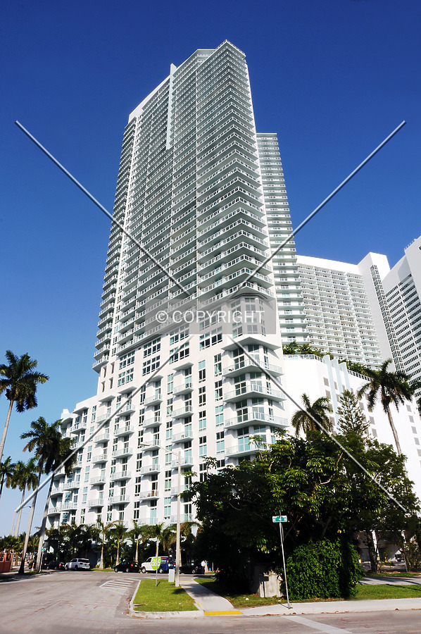 View from the west along NE 4th Avenue