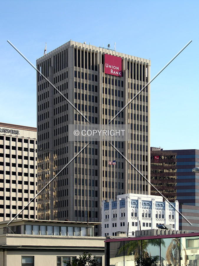 View from the northeast along 7th Avenue