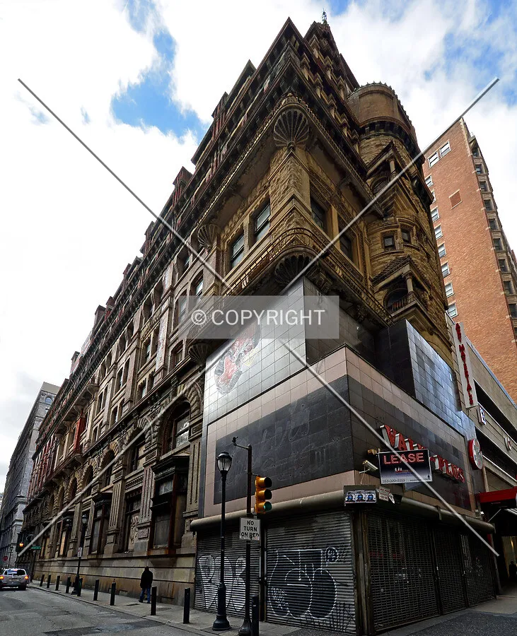 View from the northeast at Juniper and Chestnut Streets