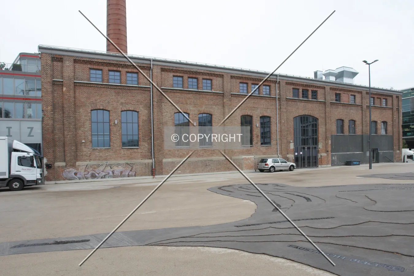Photo 732-751-236