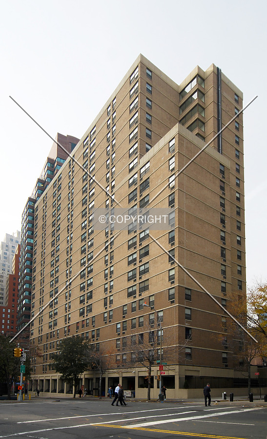 Photo 732-896-590