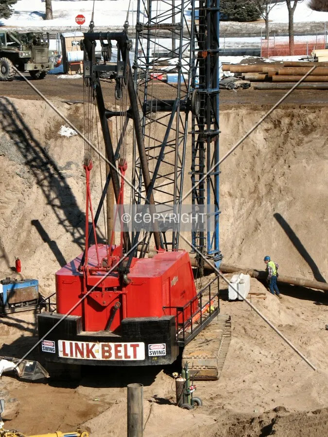 Piledriver being positioned