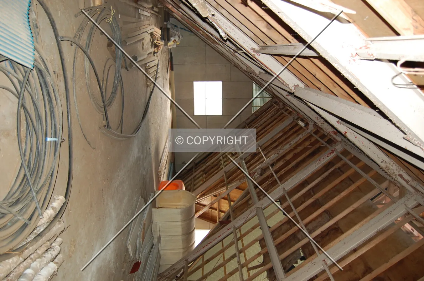 Photo 733-921-138