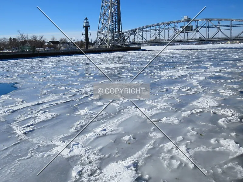 Photo 733-998-137