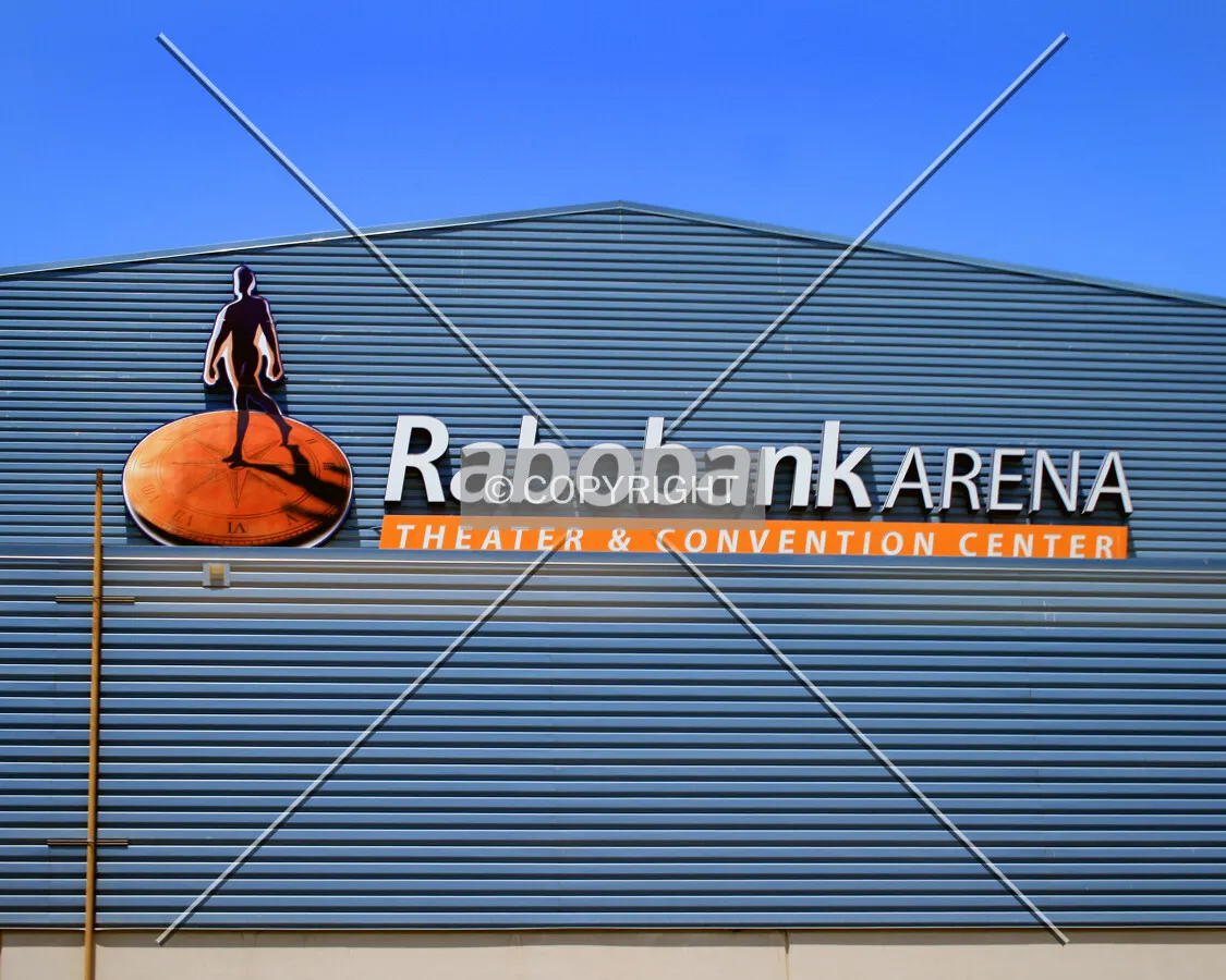 Arena sign on south facade