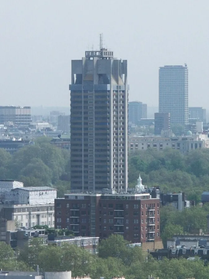 Distant view from the Holiday Inn Kensington