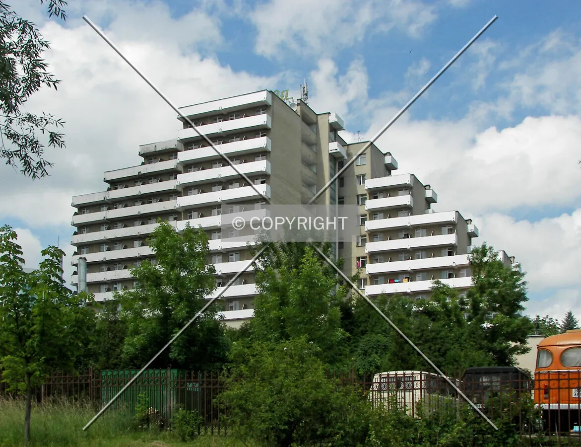 Photo 735-391-587