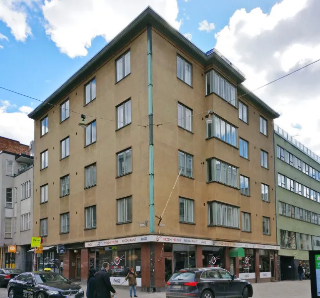 Iso Roobertinkatu 18
