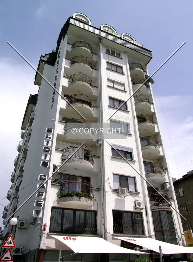Photo 073-613-992
