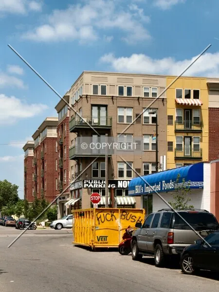 Photo 736-353-477
