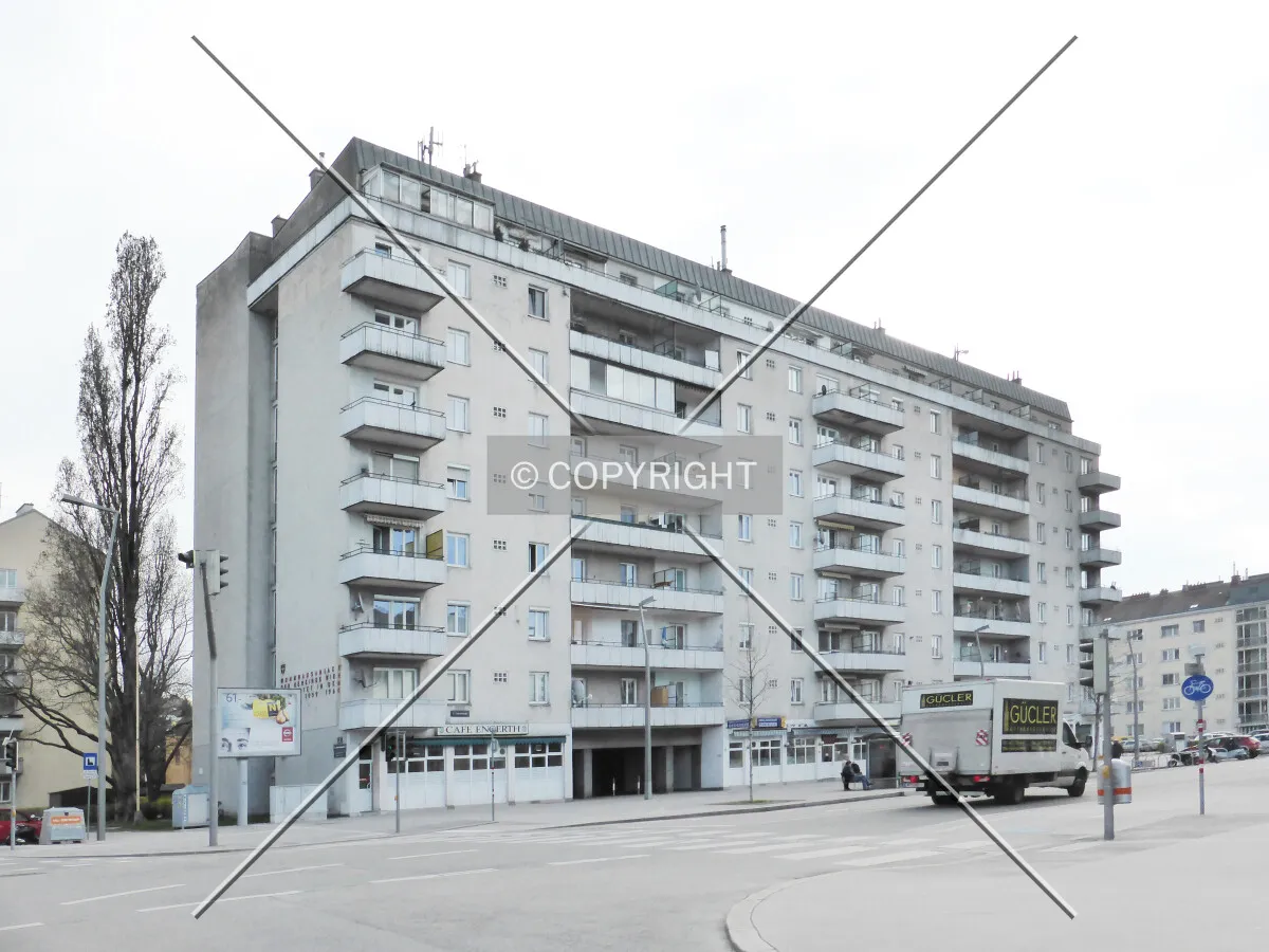 Photo 073-643-048